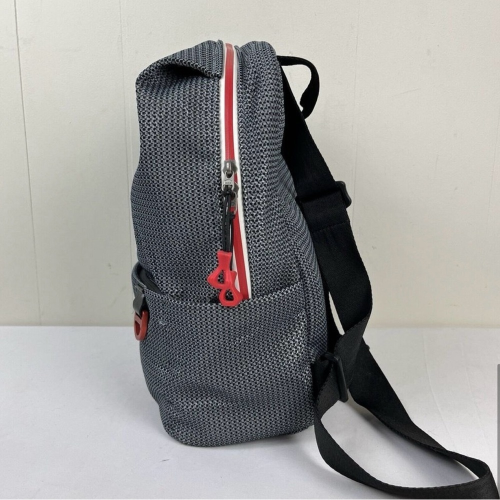 Sherpani Lightweight Adeline Sporty Backback. New in packaging $ 75 - Picture 4 of 7